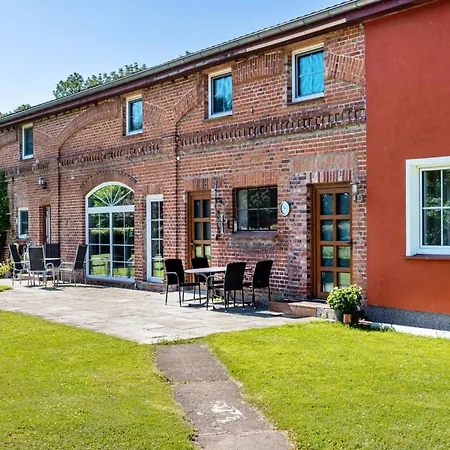 Holiday home Kranichnest Ludershagen