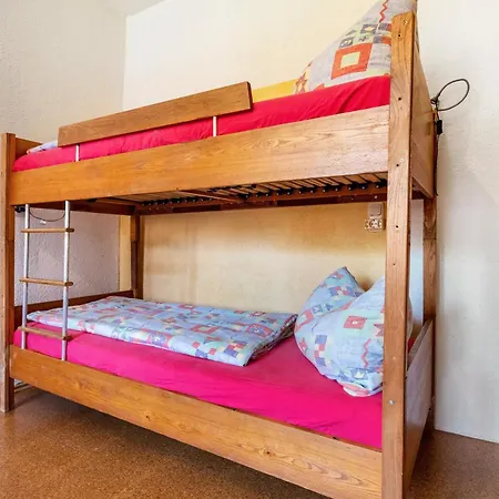 Kranichnest Holiday home Ludershagen